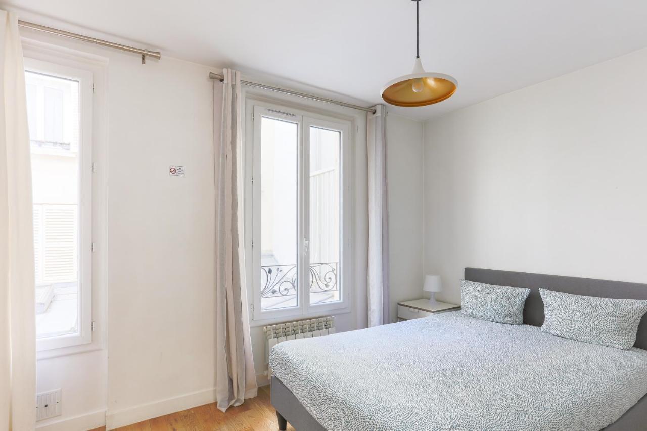Eiffel Tower Royal Apartment Paříž Exteriér fotografie